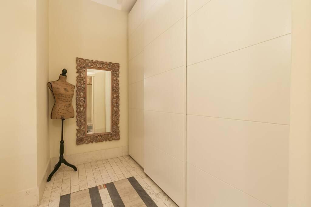 Borgo Pio - Quite And Spacious Apt ローマ エクステリア 写真